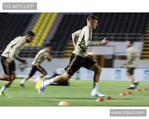 国王杯激战尤文图斯小胜里昂神奇扑救成比赛转折点分析